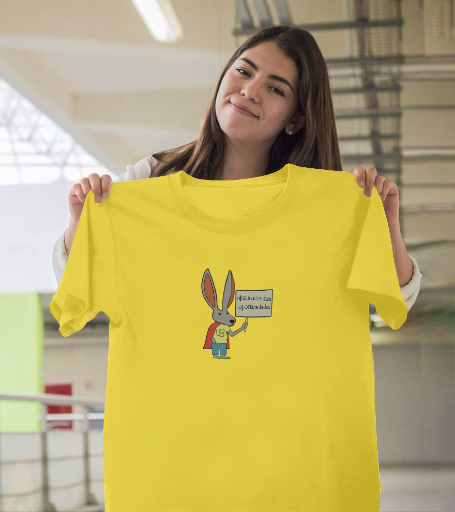 Obstáculos Son Oportunidades Conejo Superman Capa 13 Amarillo T-Shirt