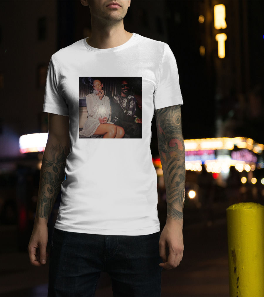 Rihanna Snoop Dogg Fenty Smoky Moment T-Shirt
