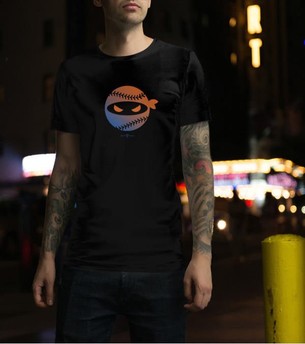 Roto Wear Pitching Ninja Baseball Seam Face New Mets Fans T-Shirt