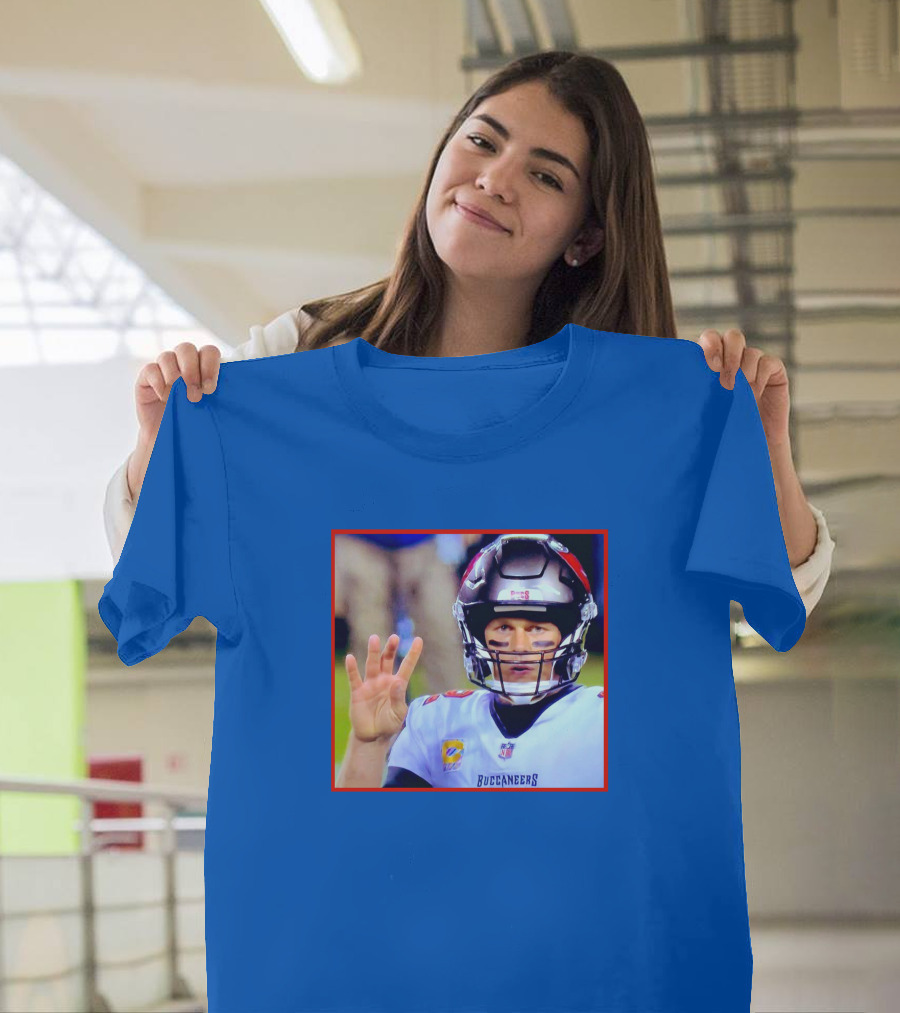 Tom Brady Blunder Tampa Bay Buccaneers Football Quarterback T-Shirt
