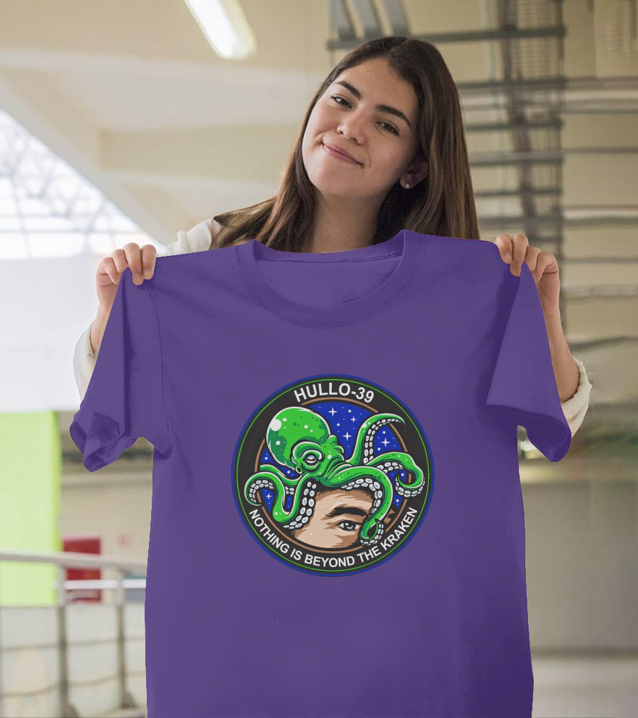 Hullo-39 Nothing Is Beyond The Kraken Green Octopus Starry Sky Badge T-Shirt