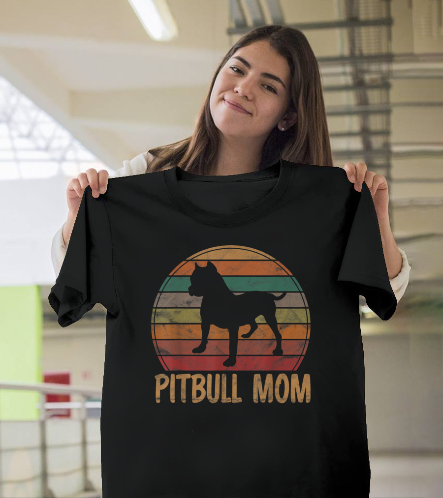 Pitbull Mom Dog Lover Pet Mother Pit Bull Mama Retro T-Shirt