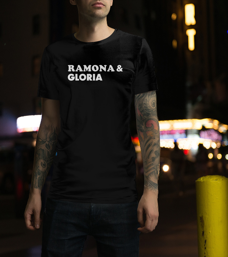 Saturday Night Live Ramona And Gloria Black Text Direct T-Shirt