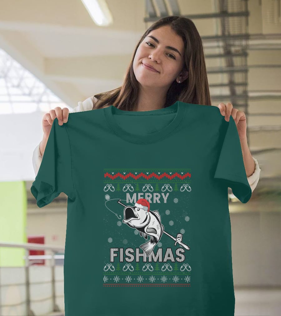 Merry Fishmas Fishing Santa Hat Bass Ugly Christmas T-Shirt