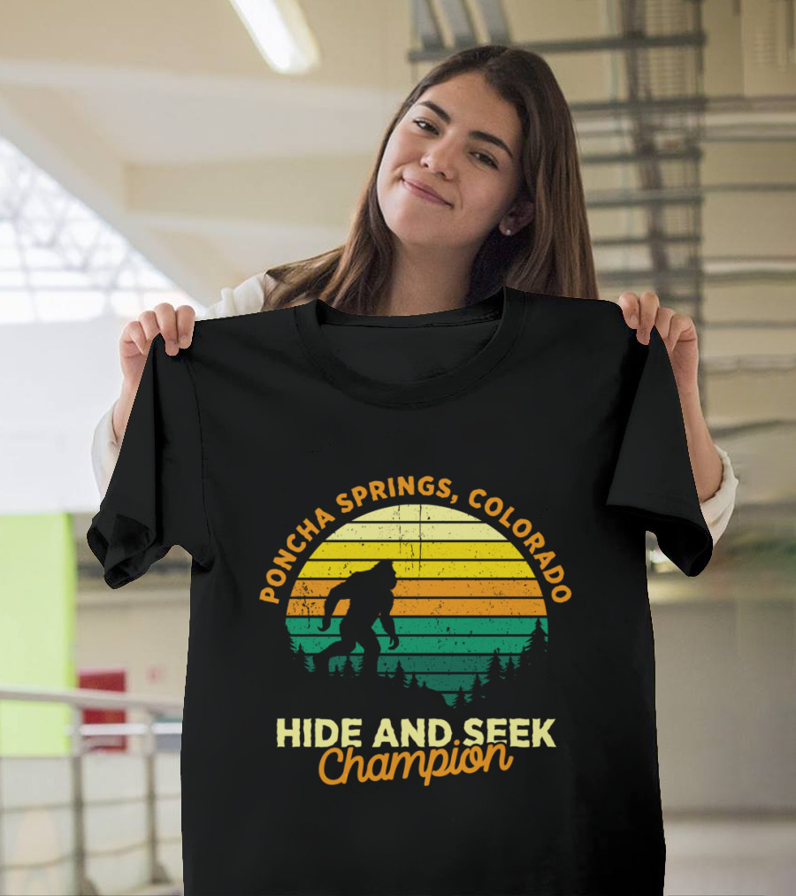 Poncha Springs Colorado Hide And Seek Champion Retro Bigfoot T-Shirt