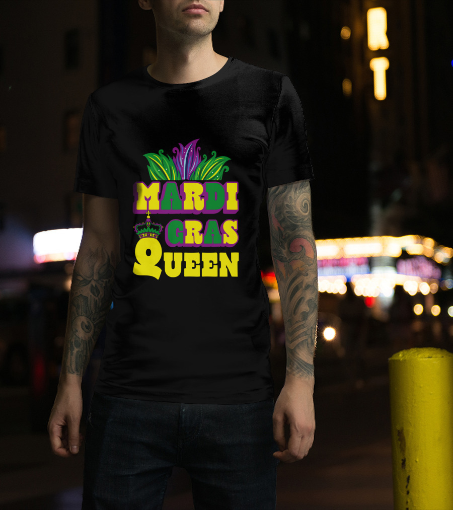 Mardi Gras Queen Crown With Colorful Feather Motif T-Shirt