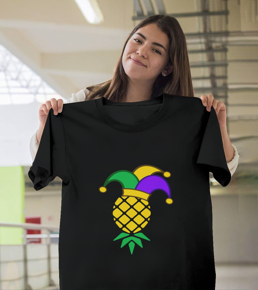 Upside Down Pineapple Jester Hat Mardi Gras T-Shirt