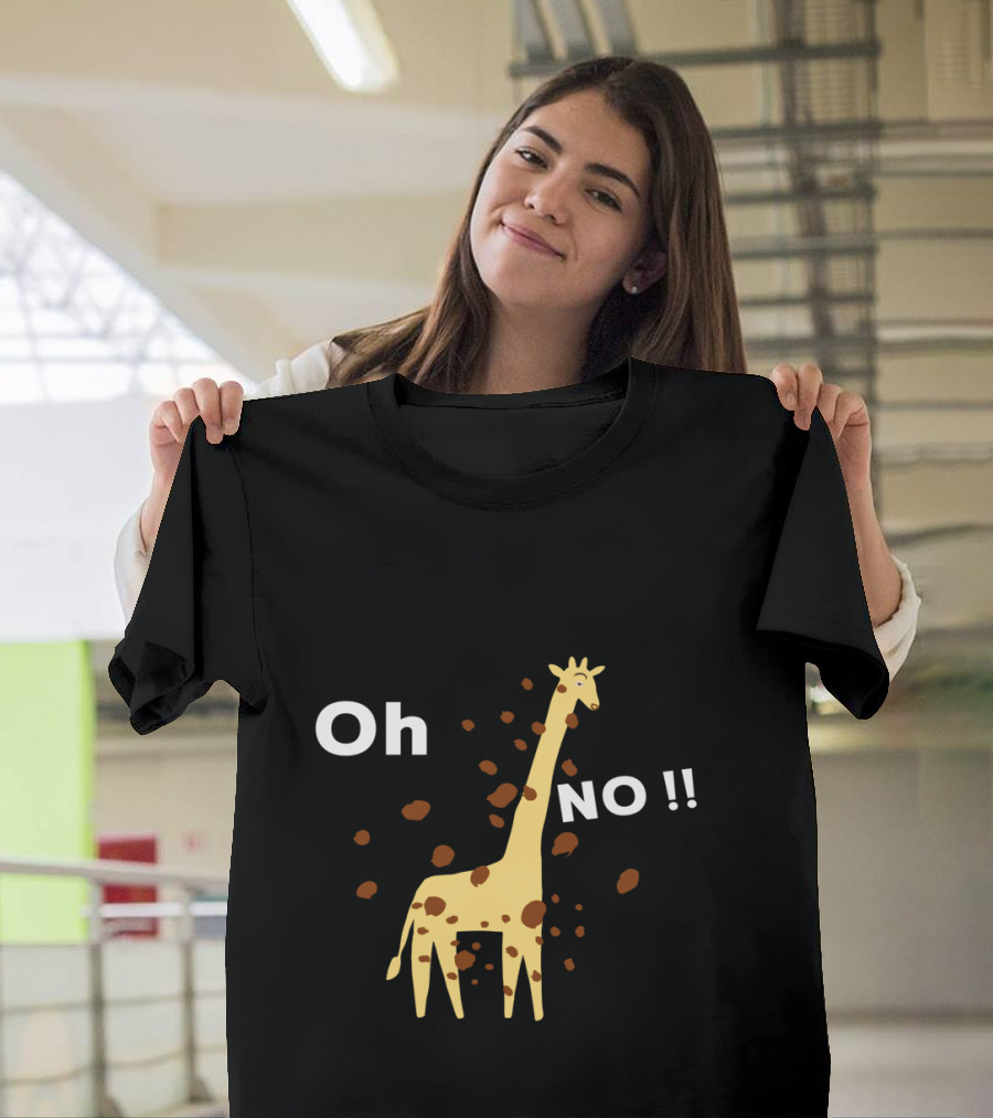 Oh No Giraffe Spots Wildlife Animal T-Shirt