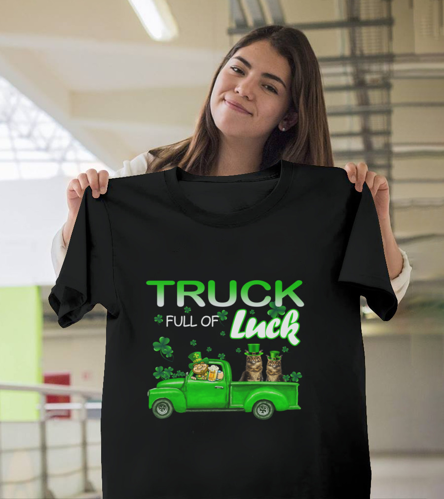 TRUCK Full Of Luck Maine Coon Cat Leprechaun T-Shirt