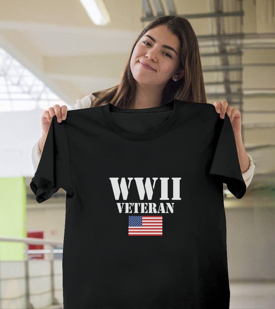 WWII Veteran American Flag Military Veteran T-Shirt