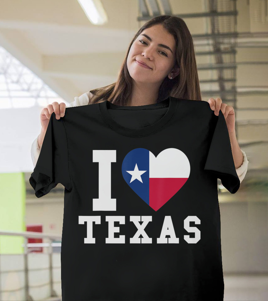 I Love Texas Heart Lone Star Flag T-Shirt