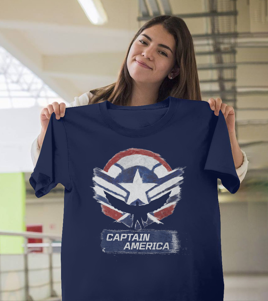 Marvel The Falcon The Winter Soldier Captain America Shield Chalk T-Shirt