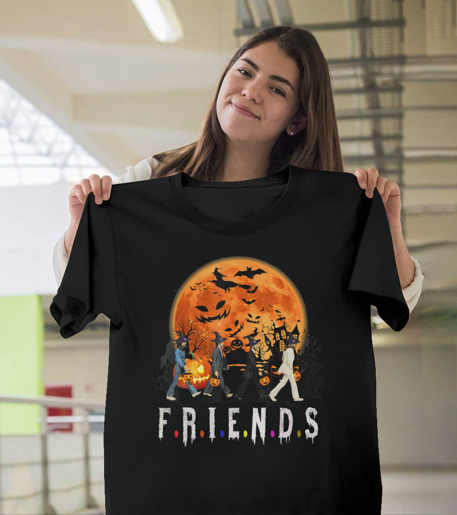 FRIENDS Funnycharacters Halloween Moon Trick Or Treat T-Shirt