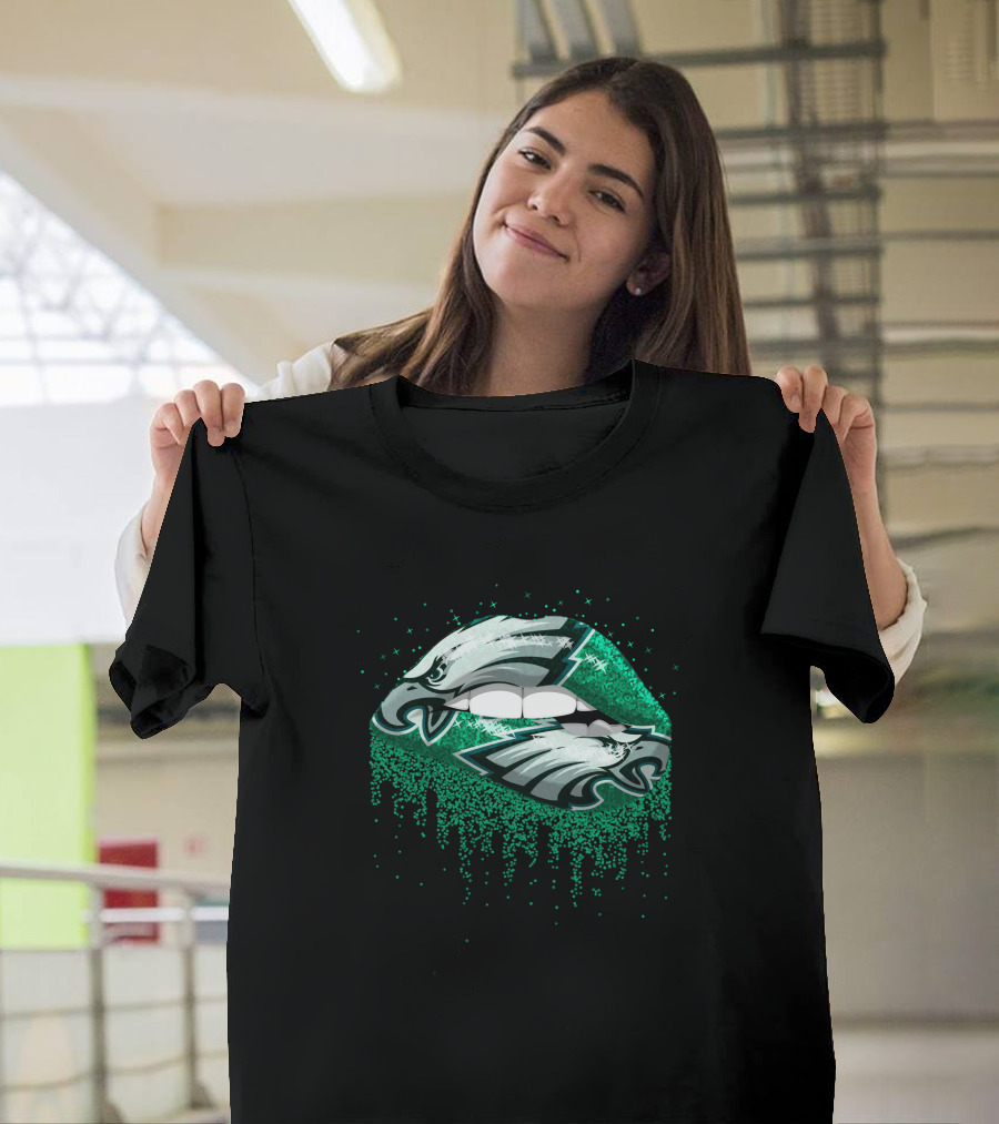 Philadelphia Eagles Glitter Lips T-Shirt