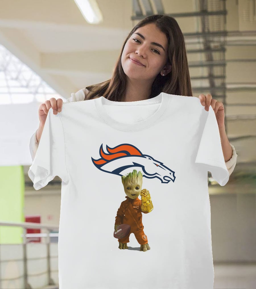 Denver Broncos Groot Infinity Gauntlet Football Fan T-Shirt