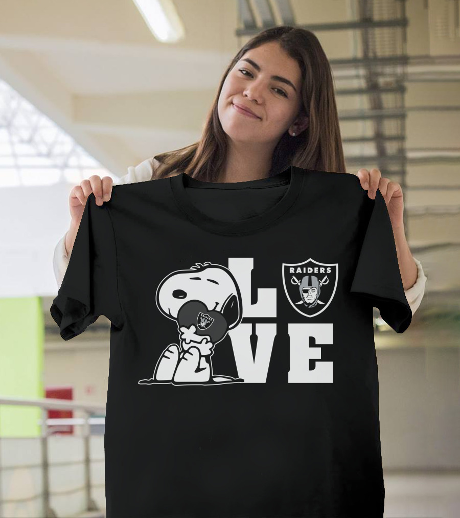 Snoopy Love Las Vegas Raiders Raiders Logo Football T-Shirt