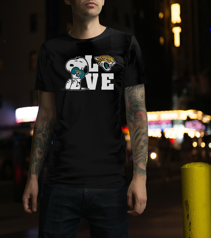 Snoopy Love Jacksonville Jaguars NFL Fan T-Shirt