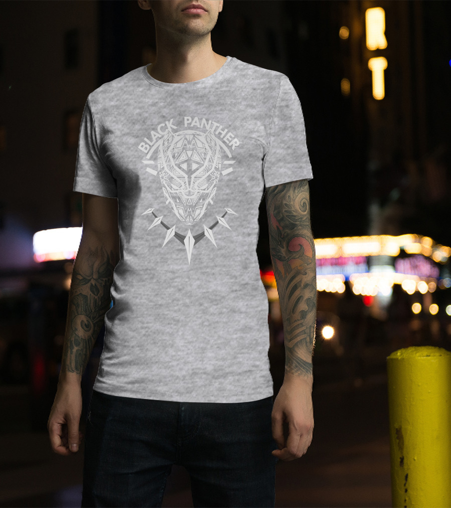 Black Panther Wakanda Tribal Mask Necklace T-Shirt