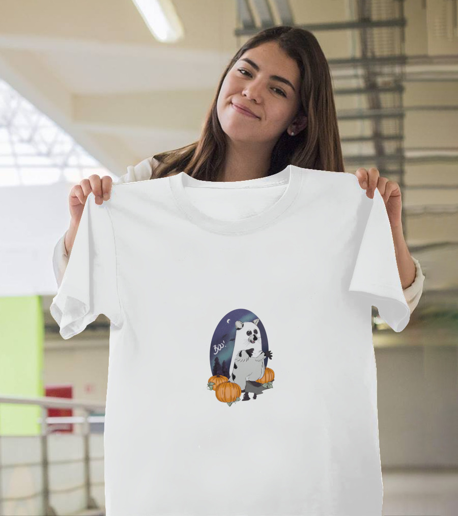 Boo Halloween Raccoon with Pumpkins and Moonlit Night Scene T-Shirt