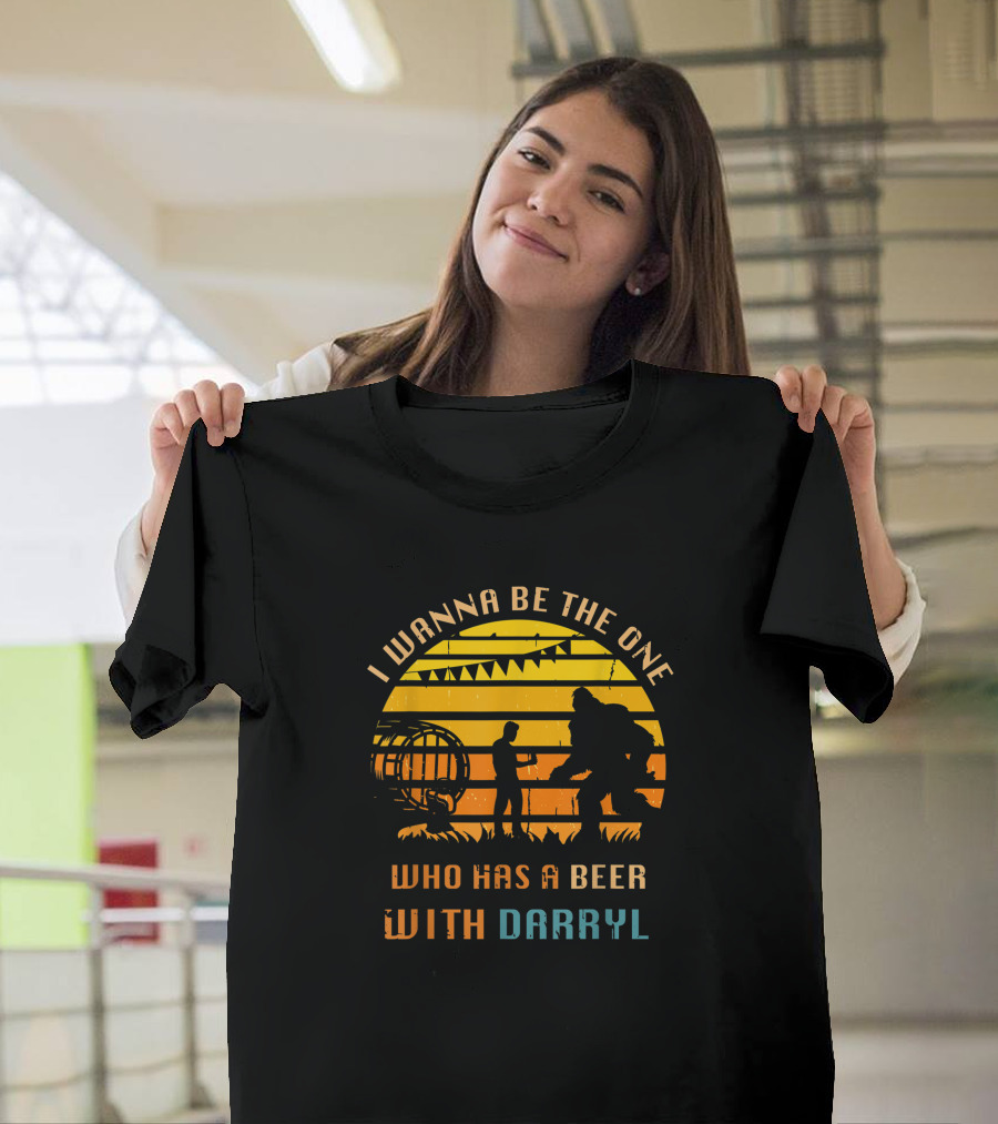I Wanna Be The One Who Has a Beer With DARRYL Bigfoot Silhouette Retro Sunset T-Shirt