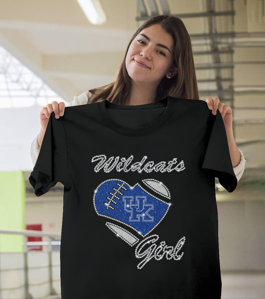 Wildcats Girl UK Football Heart G1003 Kentucky Wildcats T-Shirt