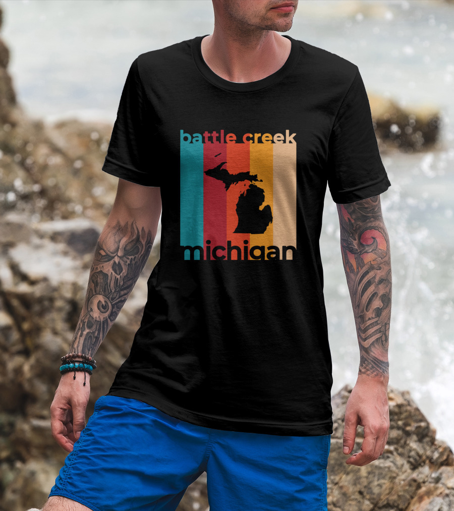 Battle Creek Michigan Michigan Silhouette Retro Stripes T-Shirt