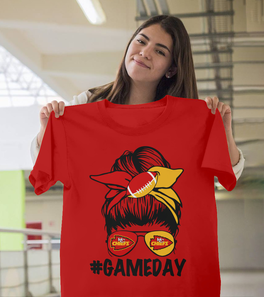 Kansas City Chiefs Game Day Eyewear and Headscarf Style Football Fan Accessory T-Shirt
