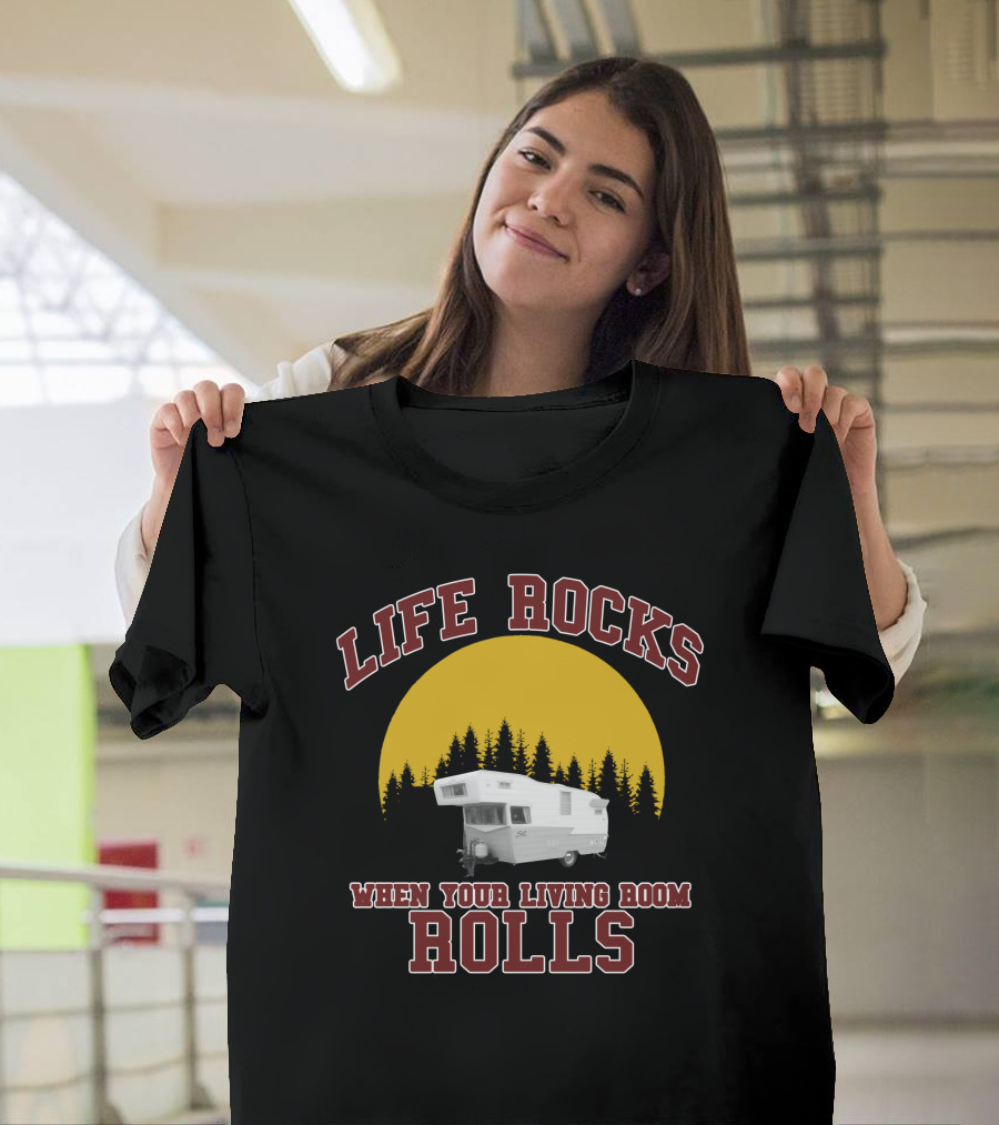 Life Rocks When Your Living Room Rolls Vintage Camper Retro Sunset T-Shirt