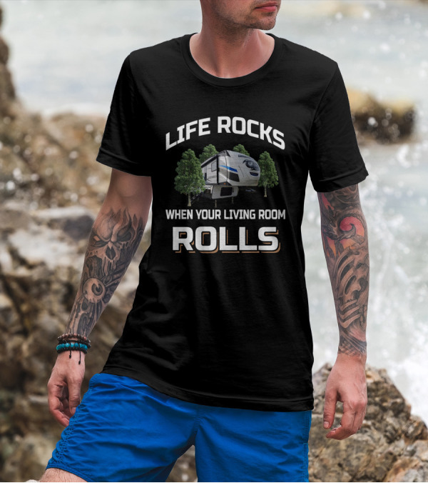 LIFE ROCKS WHEN YOUR LIVING ROOM ROLLS Cherokee Arctic Wolf T-Shirt