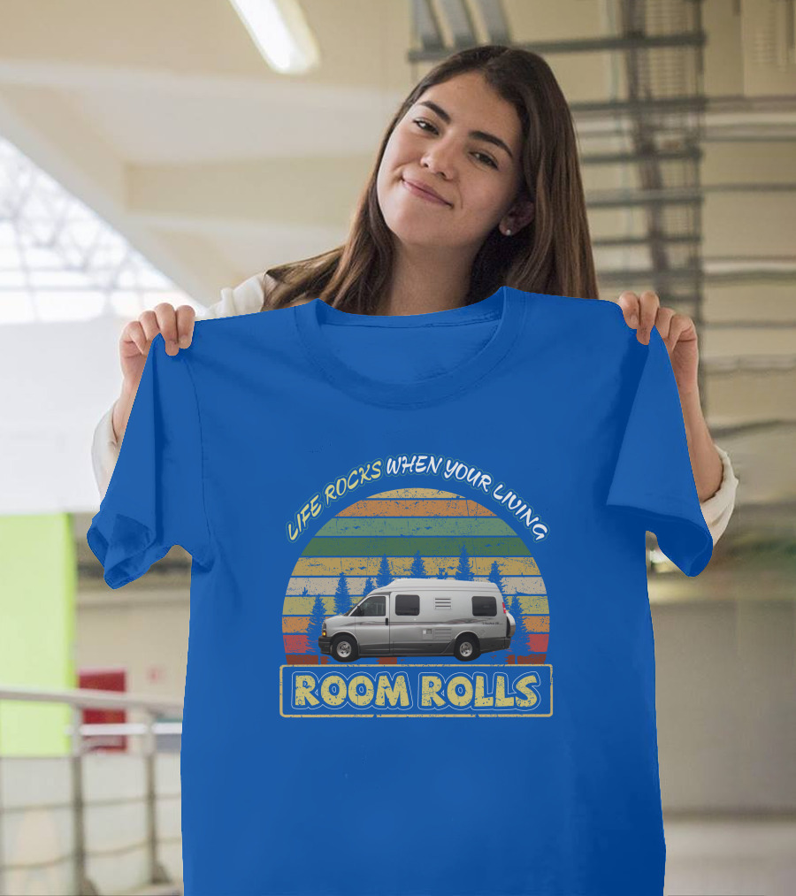 LIFE ROCKS WHEN YOUR LIVING ROOM ROLLS Roadtrek 210 Vintage Camper Van Adventure T-Shirt