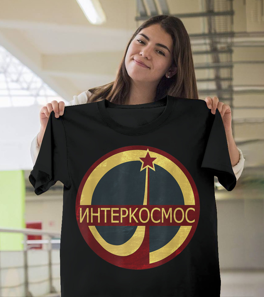 Vintage Interkosmos CCCP Space Program Soviet Emblem T-Shirt
