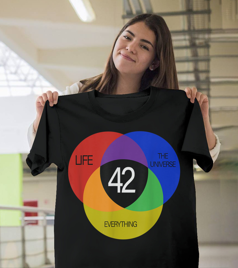 42 Life The Universe And Everything Answer Venn Diagram T-Shirt