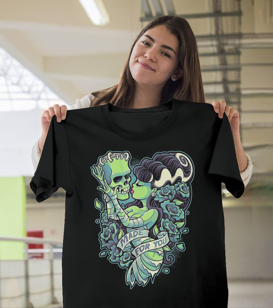 Frankenstein Bride Skull Embrace Made For You Roses T-Shirt