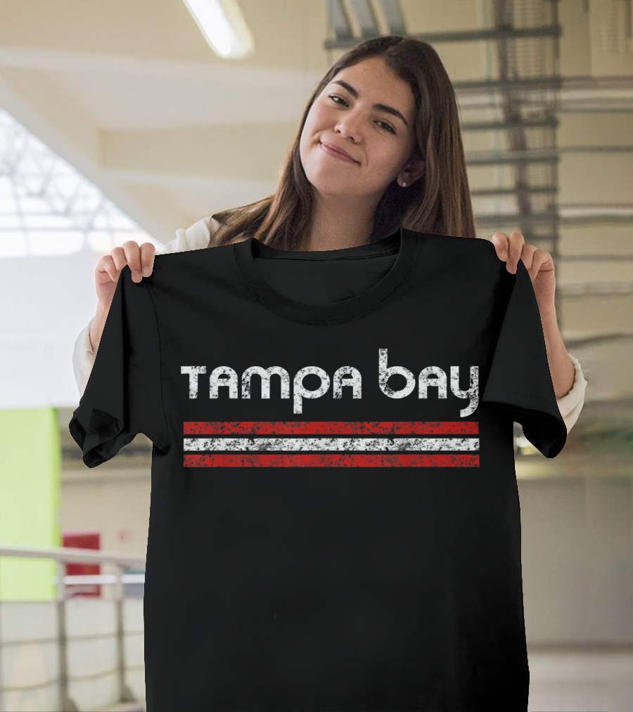 Tampa Bay Florida Retro Vintage Weathered Throwback Red Stripes T-Shirt