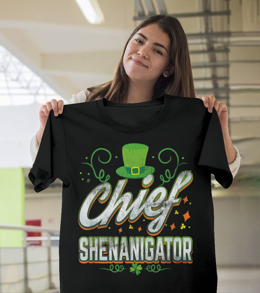 Retro Chief Shenanigator Lucky Leprechaun Hat St Patrick Day T-Shirt