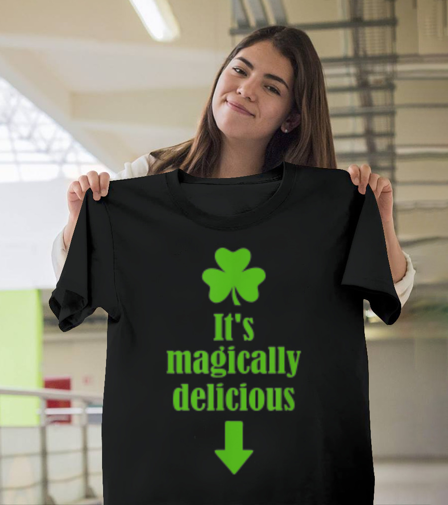 It's Magically Delicious Shamrock Arrow St. Patrick's Day T-Shirt