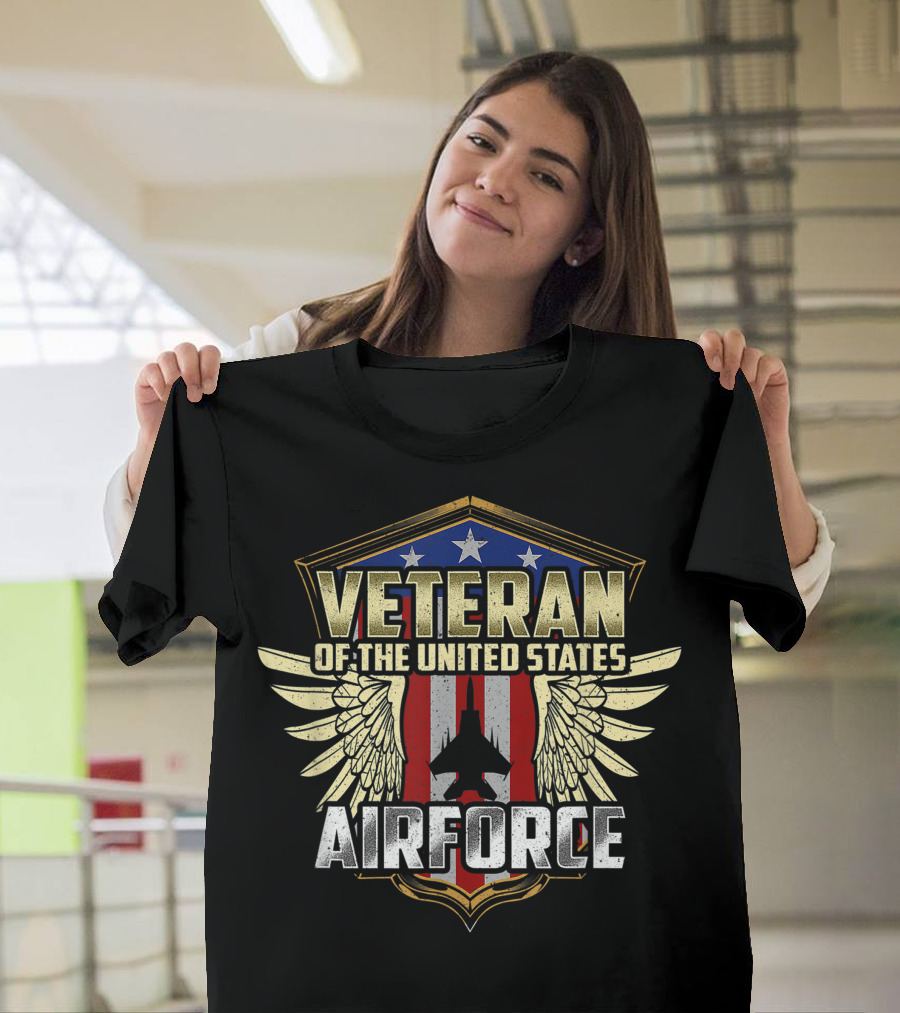 Veteran of the United States Air Force Wings Shield Stars Stripes Fighter Jet Iconic T-Shirt
