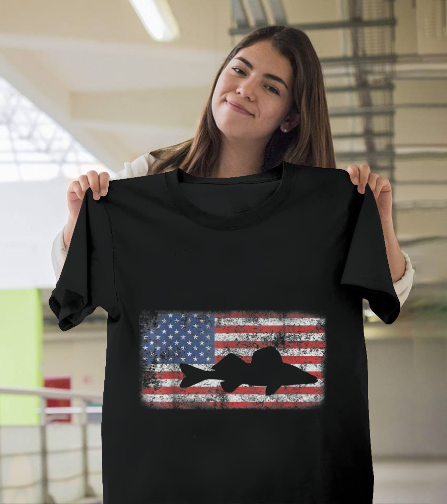 Vintage American Flag Walleye Silhouette on Distressed Stars and Stripes Background T-Shirt