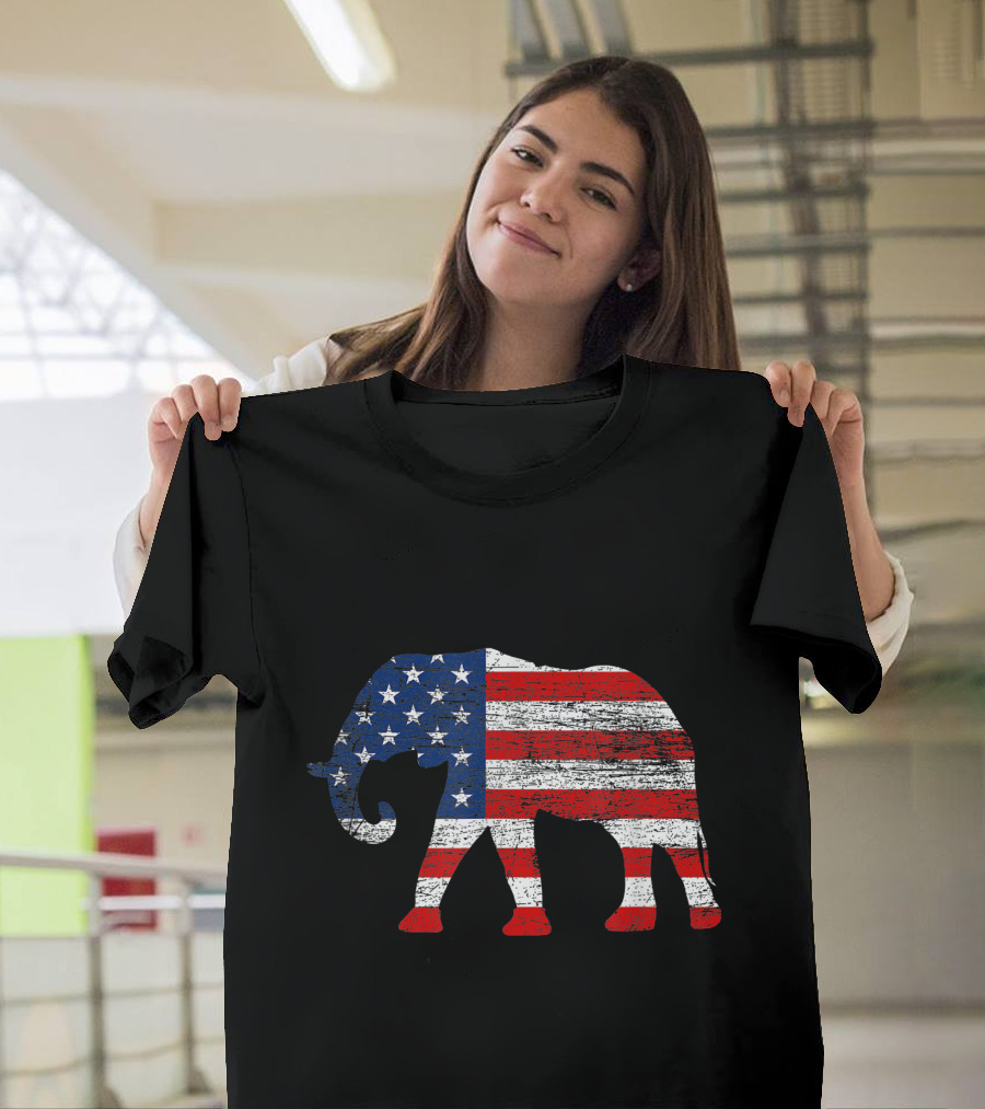 4Th Of July American Flag Stars Stripes Elephant Lover T-Shirt