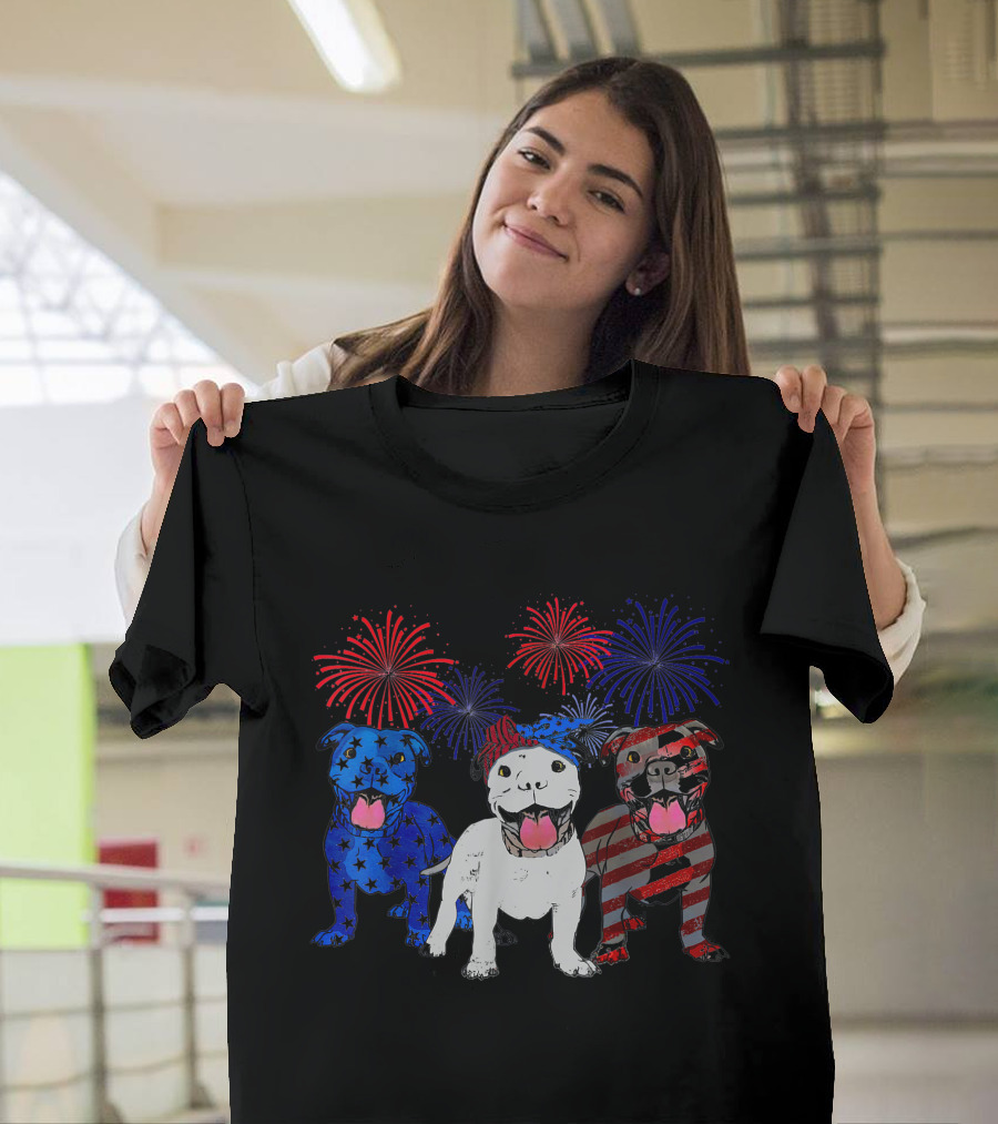 Pitbull American Flag Fireworks 4th Of July Pitbull Lovers Celebrate America T-Shirt