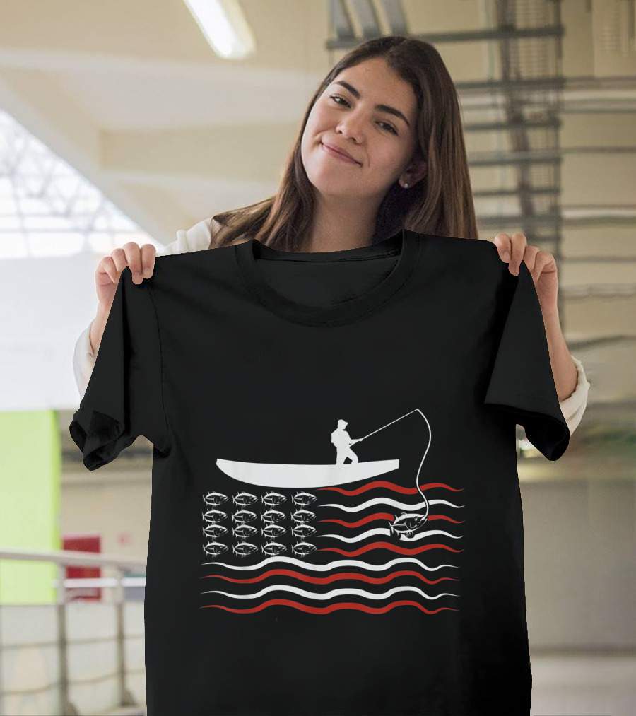 Fishing American Flag USA Fisherman Boat Patriotic Angler T-Shirt