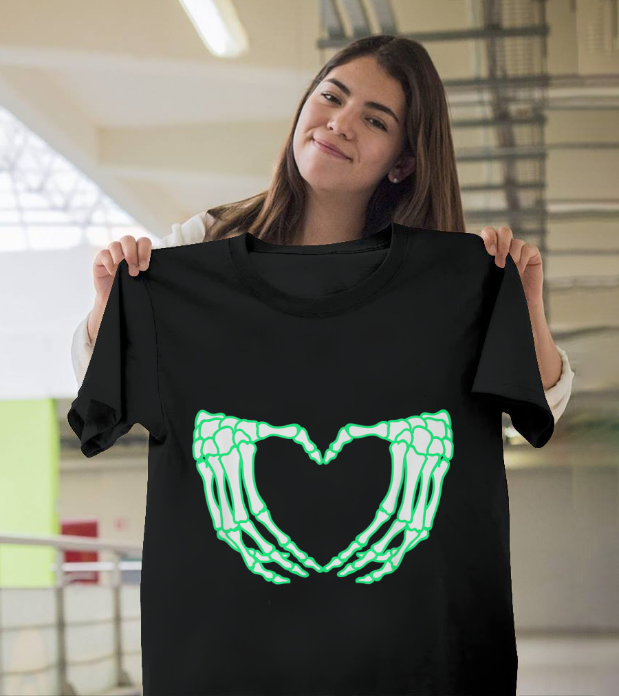 Skeleton Hands Glow Heart Xray T-Shirt