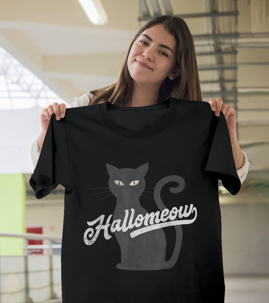 Hallomeow Cat Lover Halloween T-Shirt