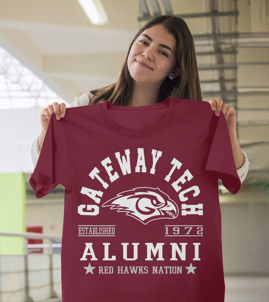 Gateway Tech Alumni Established 1972 Red Hawks Nation T-Shirt