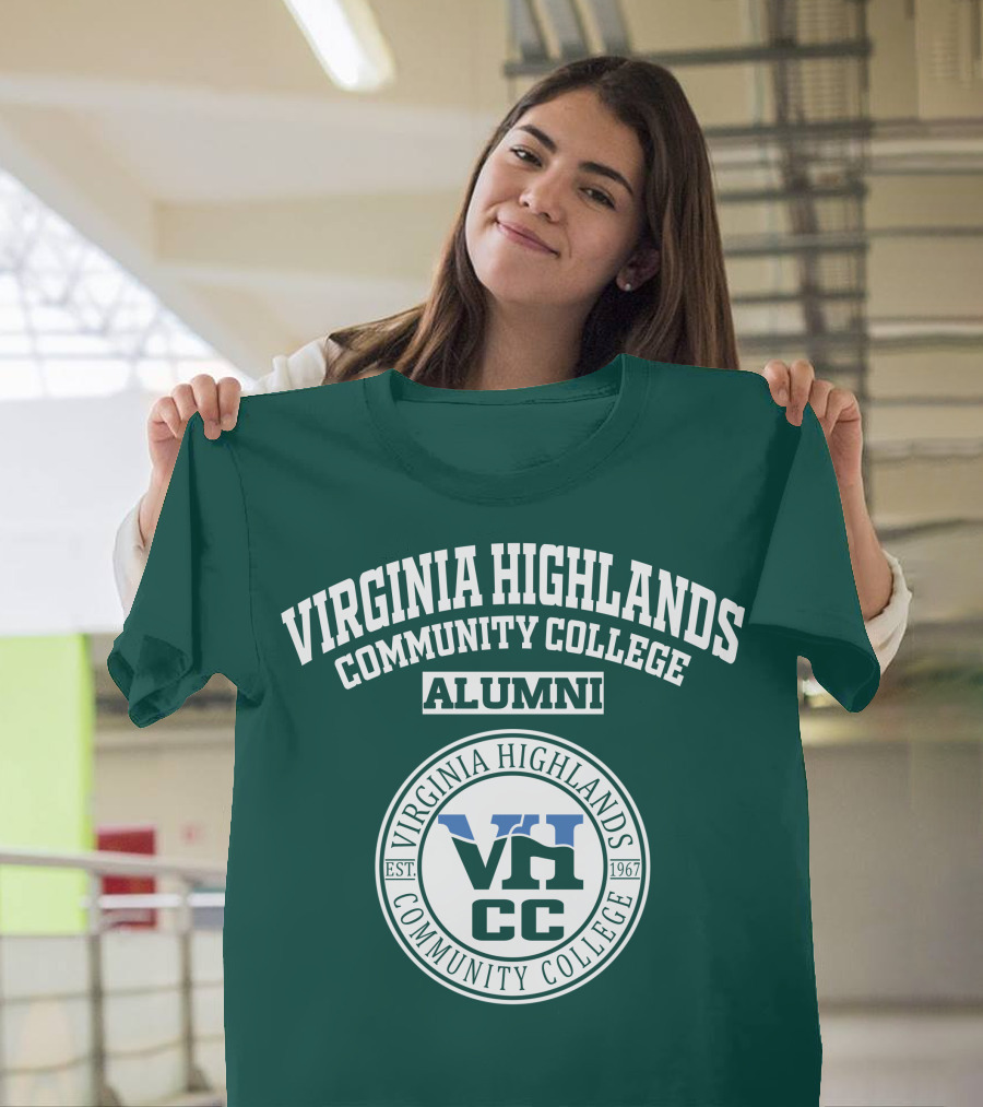 Virginia Highlands Community College Alumni Est 1967 VHCC T-Shirt