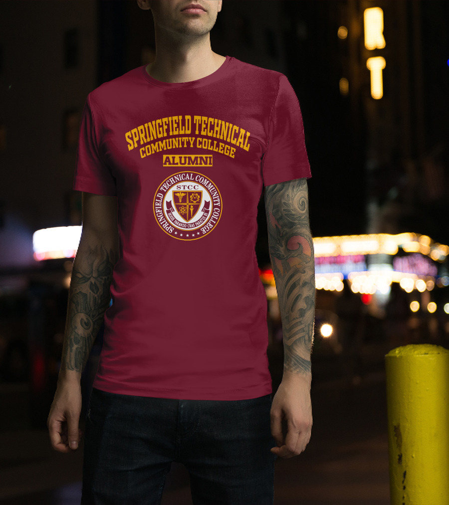 Springfield Technical Community College Alumni STCC Honor Mandao Cras Parturus T-Shirt