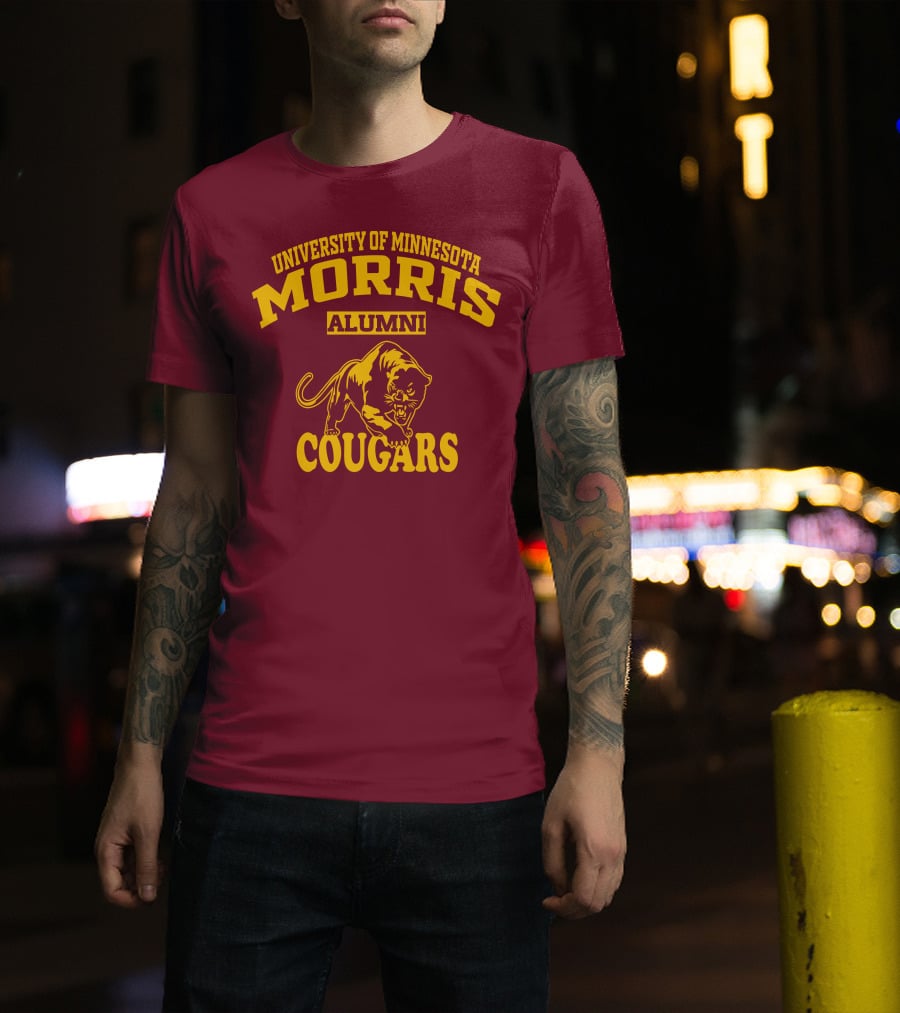 University Of Minnesota Morris Alumni Cougars T-Shirt