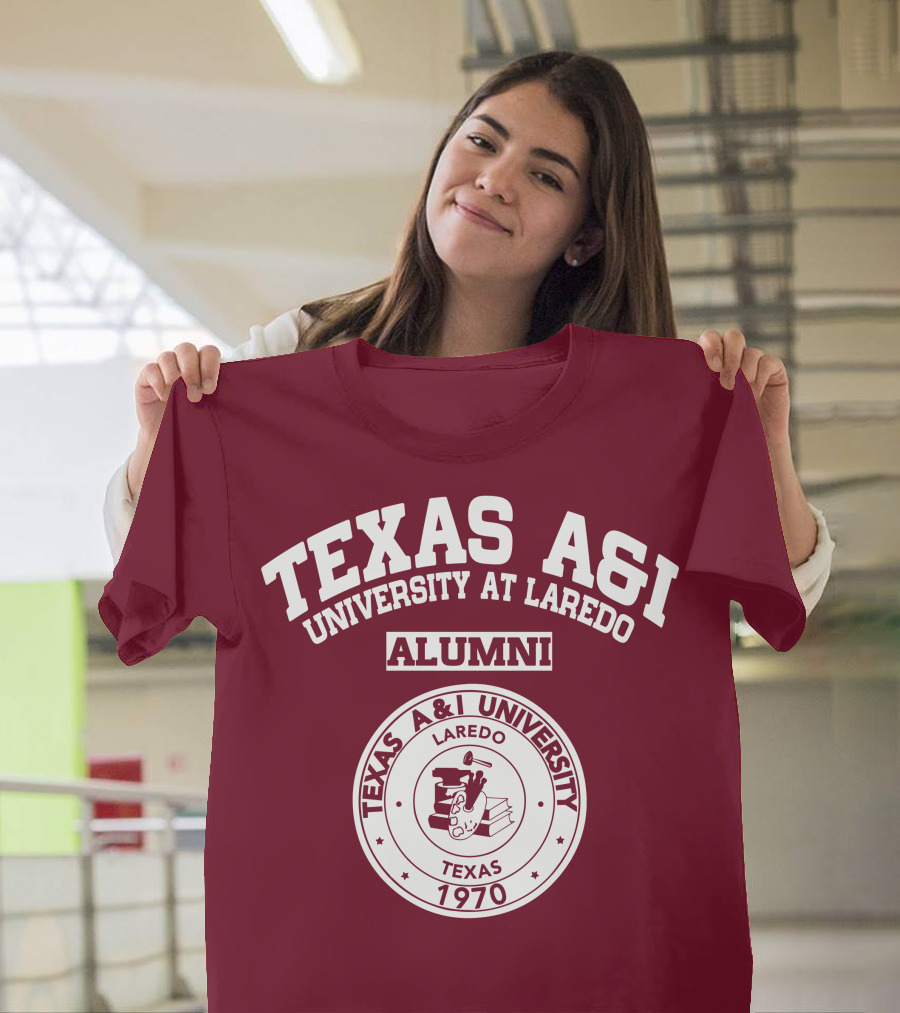 Texas A&I University at Laredo Alumni 1970 T-Shirt