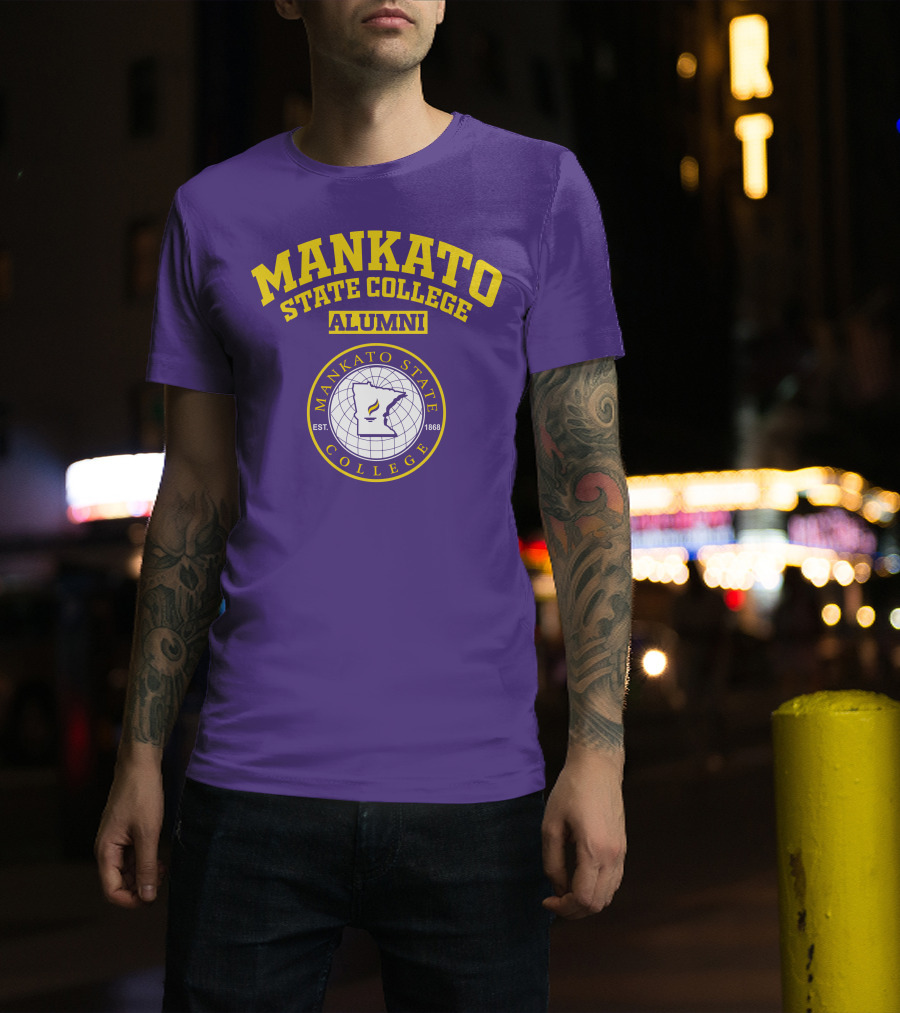 Mankato State College Alumni Est. 1868 T-Shirt