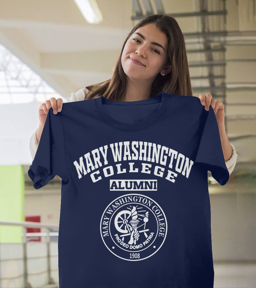 Mary Washington College Alumni Crest Pro Deo Domo Patria 1908 T-Shirt